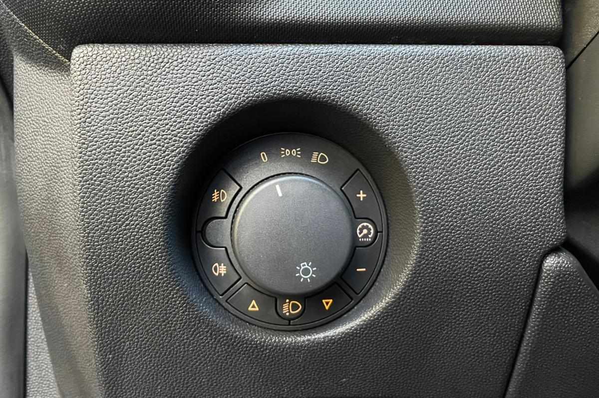 opel-corsa-1-2-twinport-2008-gasolina-1229cc
