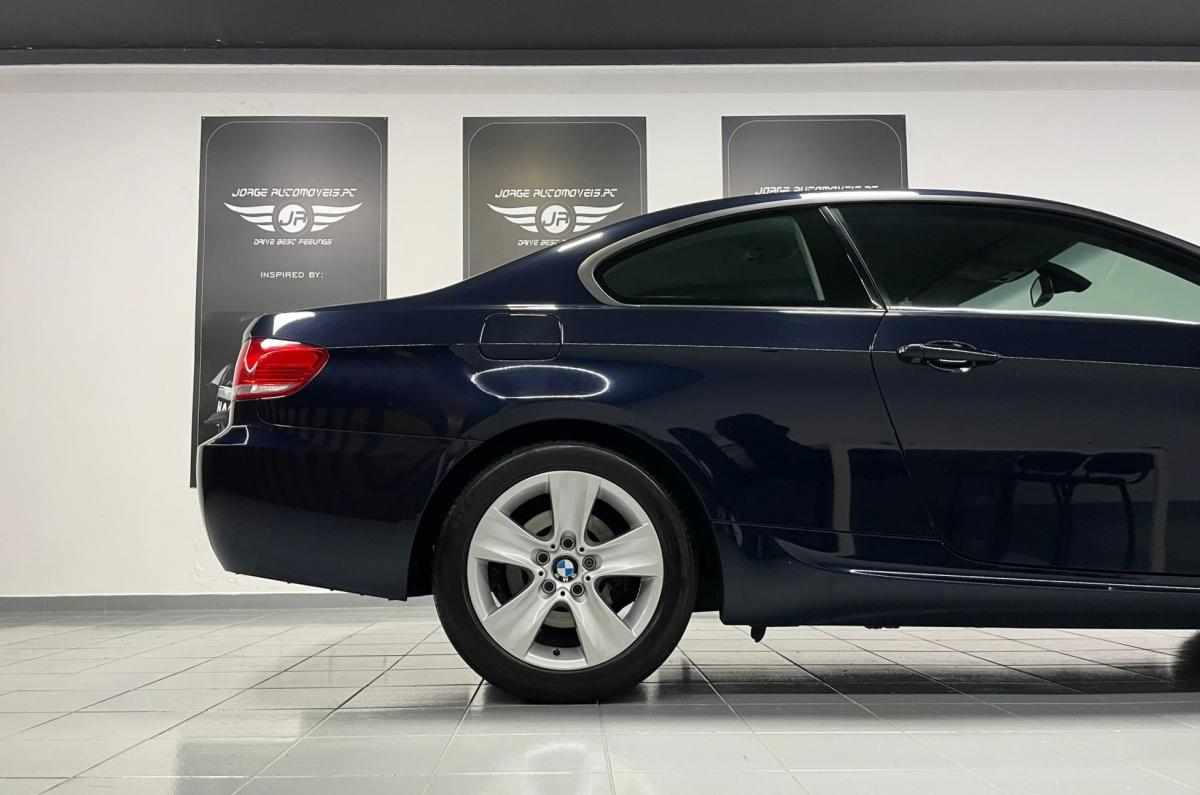bmw-serie-3-320d-2009-diesel-1995cc
