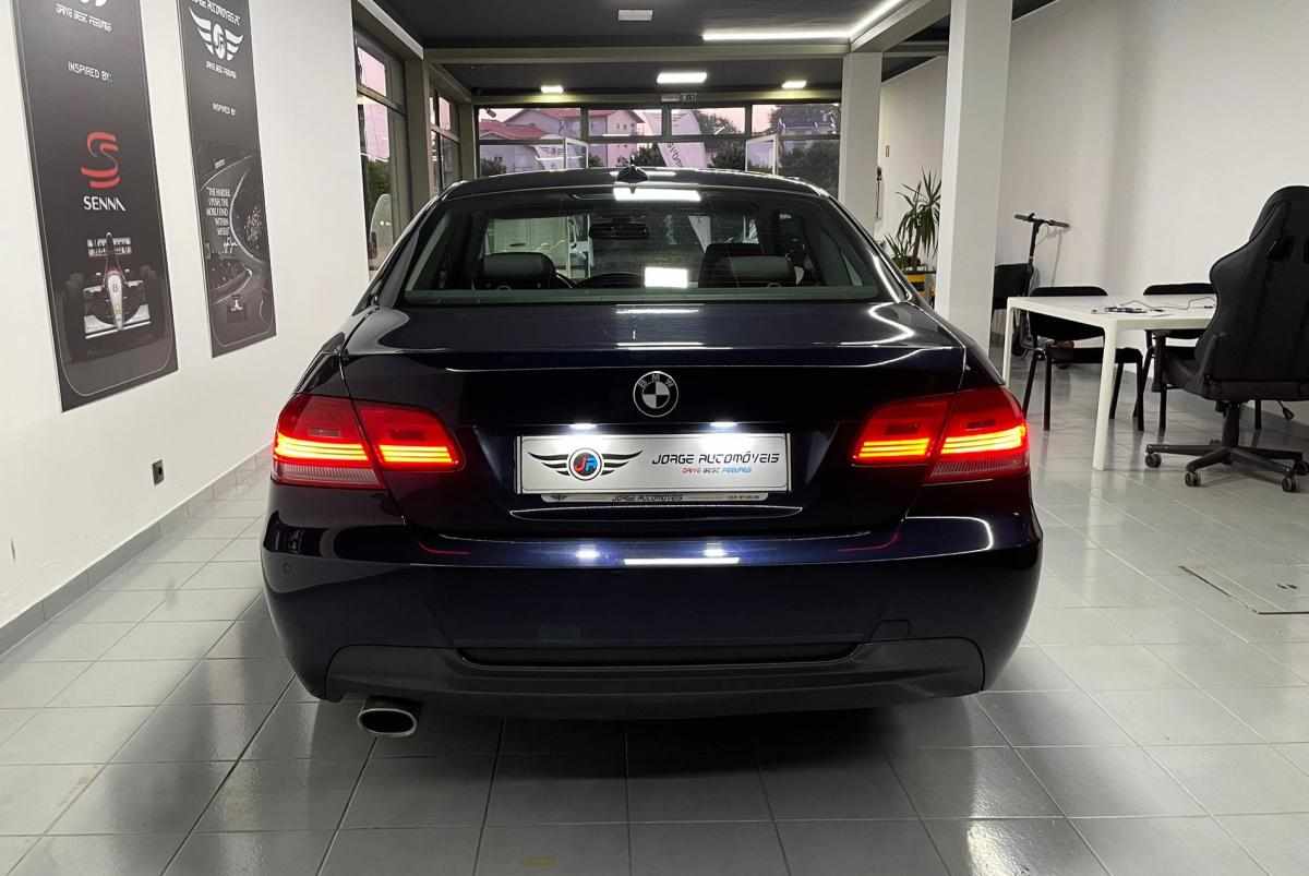 bmw-serie-3-320d-2009-diesel-1995cc