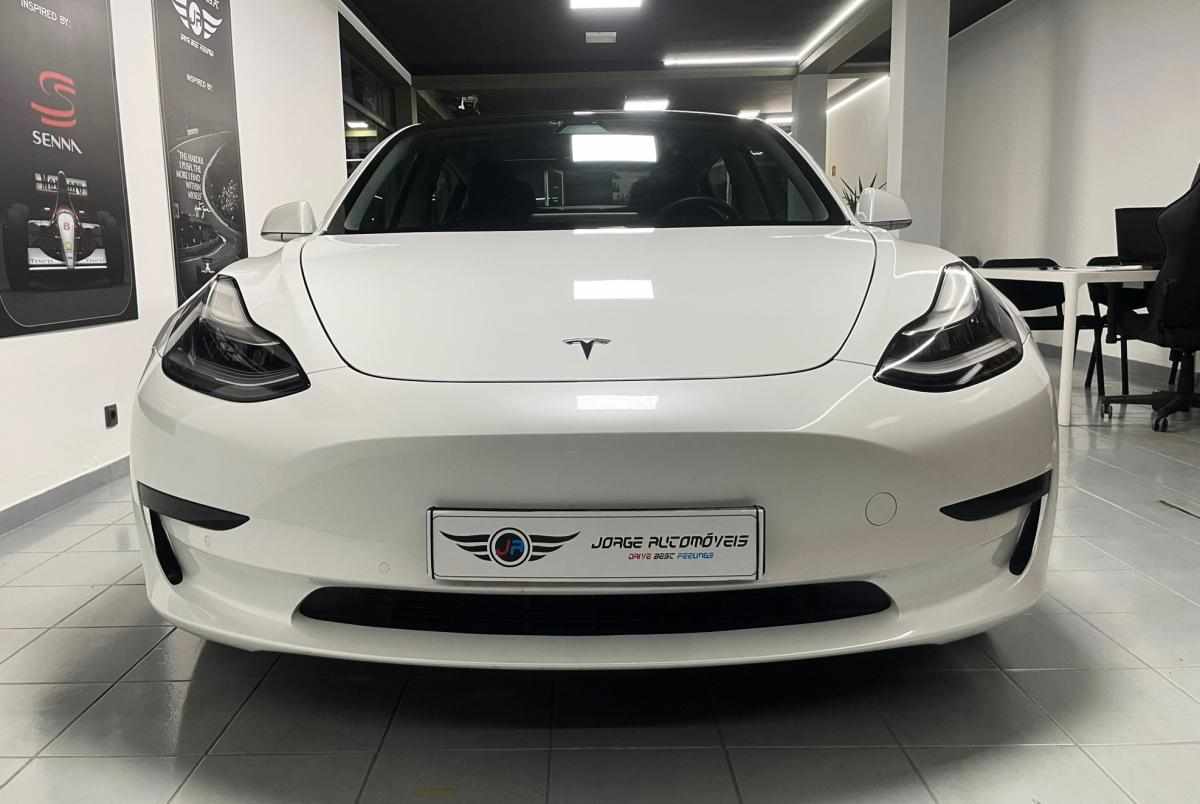tesla-model-3-standard-range-2020-eletrico
