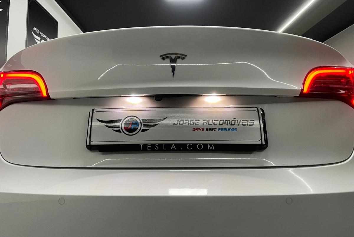 tesla-model-3-standard-range-2020-eletrico
