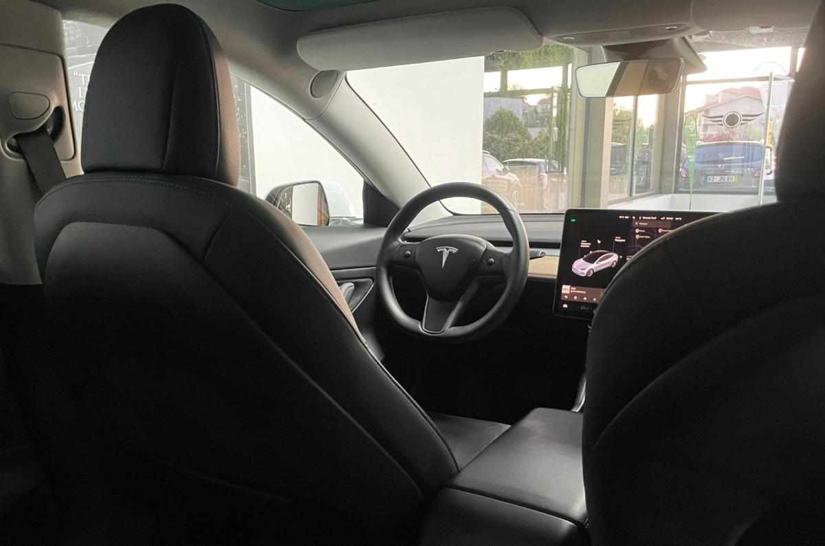 tesla-model-3-standard-range-2020-eletrico