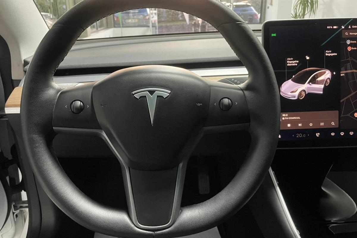 tesla-model-3-standard-range-2020-eletrico