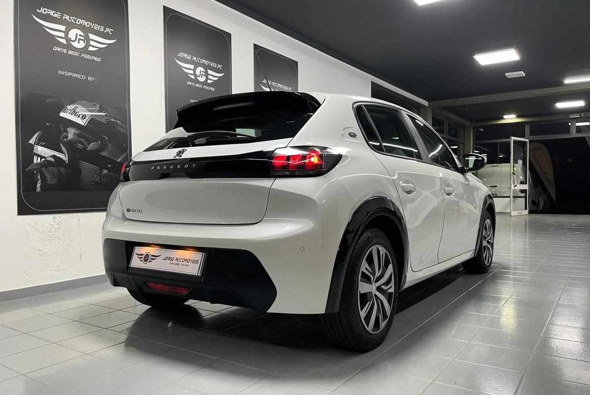 peugeot-e-208-ev-50-kwh-2020-eletrico