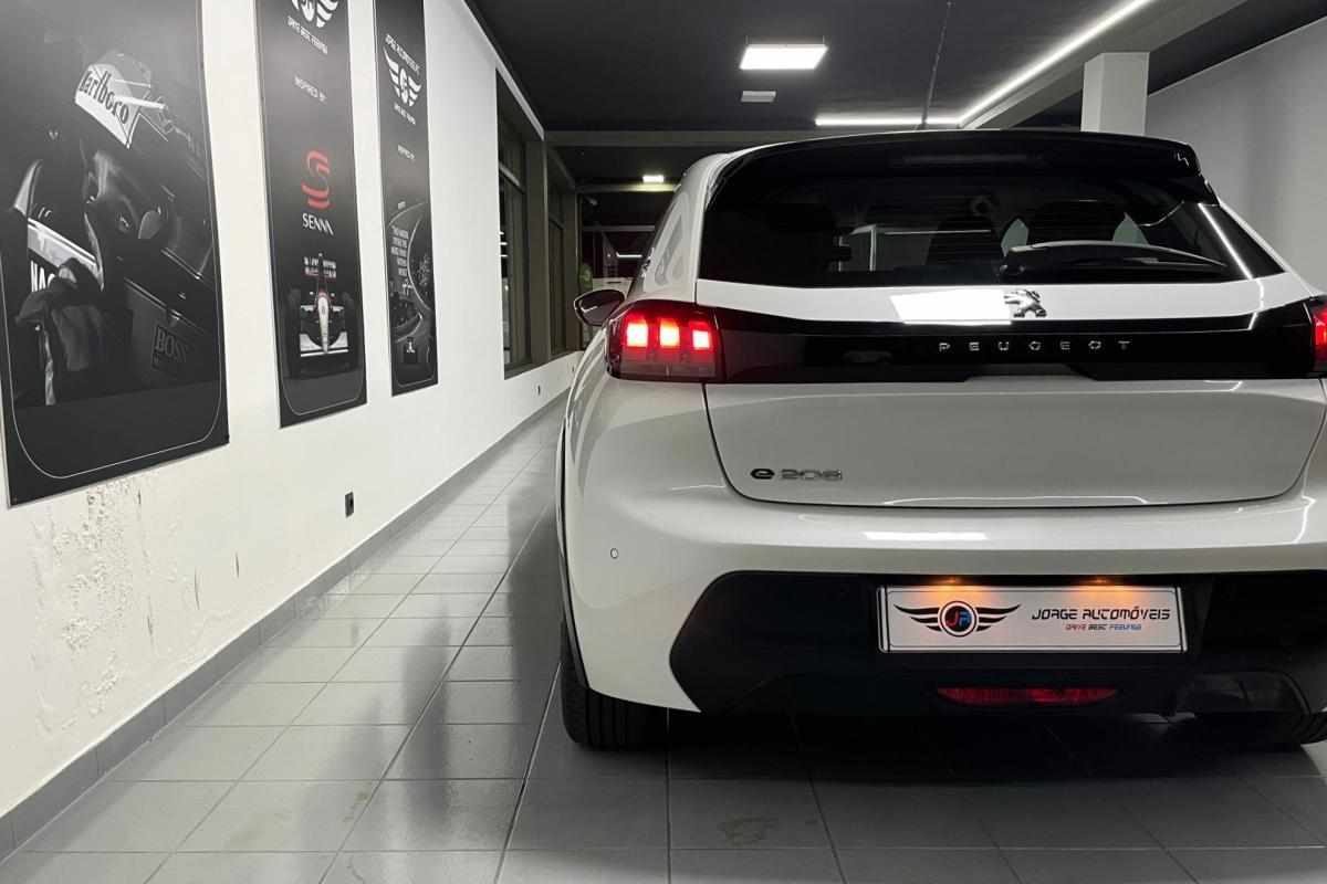 peugeot-e-208-ev-50-kwh-2020-eletrico