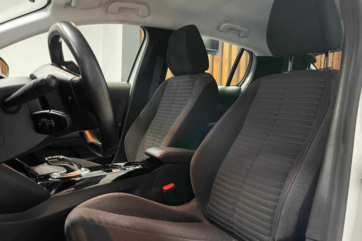 peugeot-e-208-ev-50-kwh-2020-eletrico