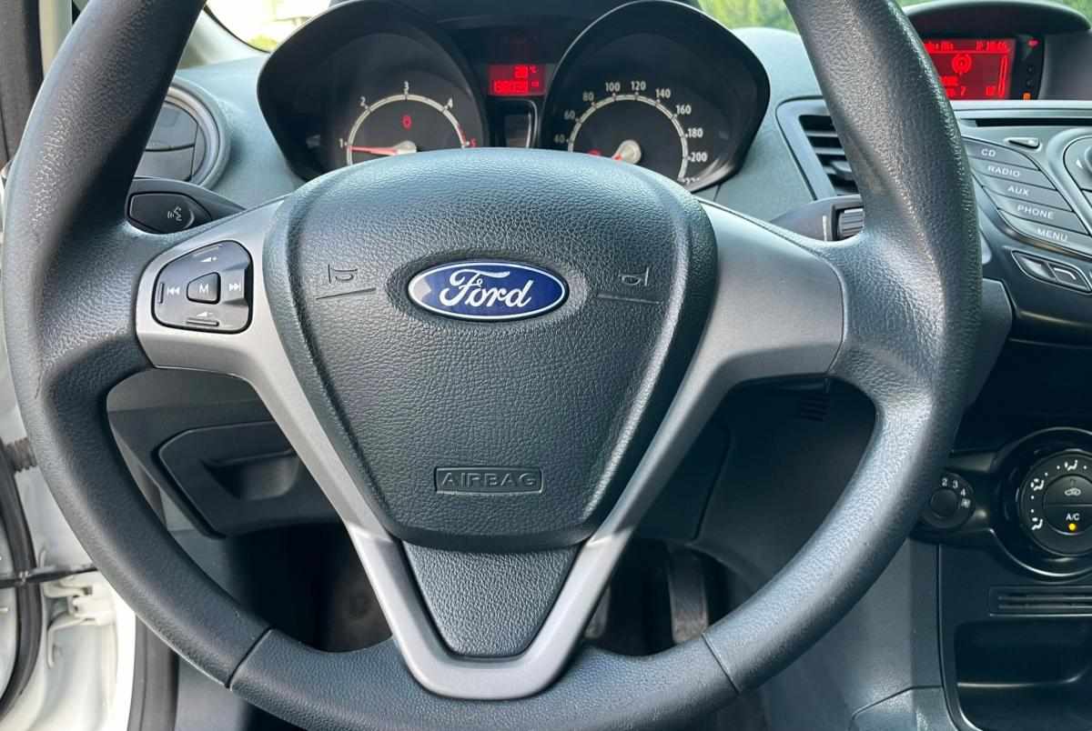 ford-fiesta-1-4-68cv-2010-diesel-1399cc