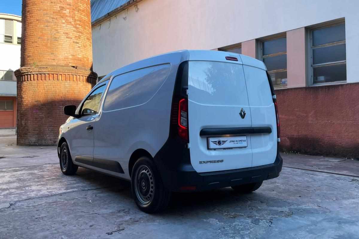 renault-express-1-5-95cv-2023-diesel-1461cc