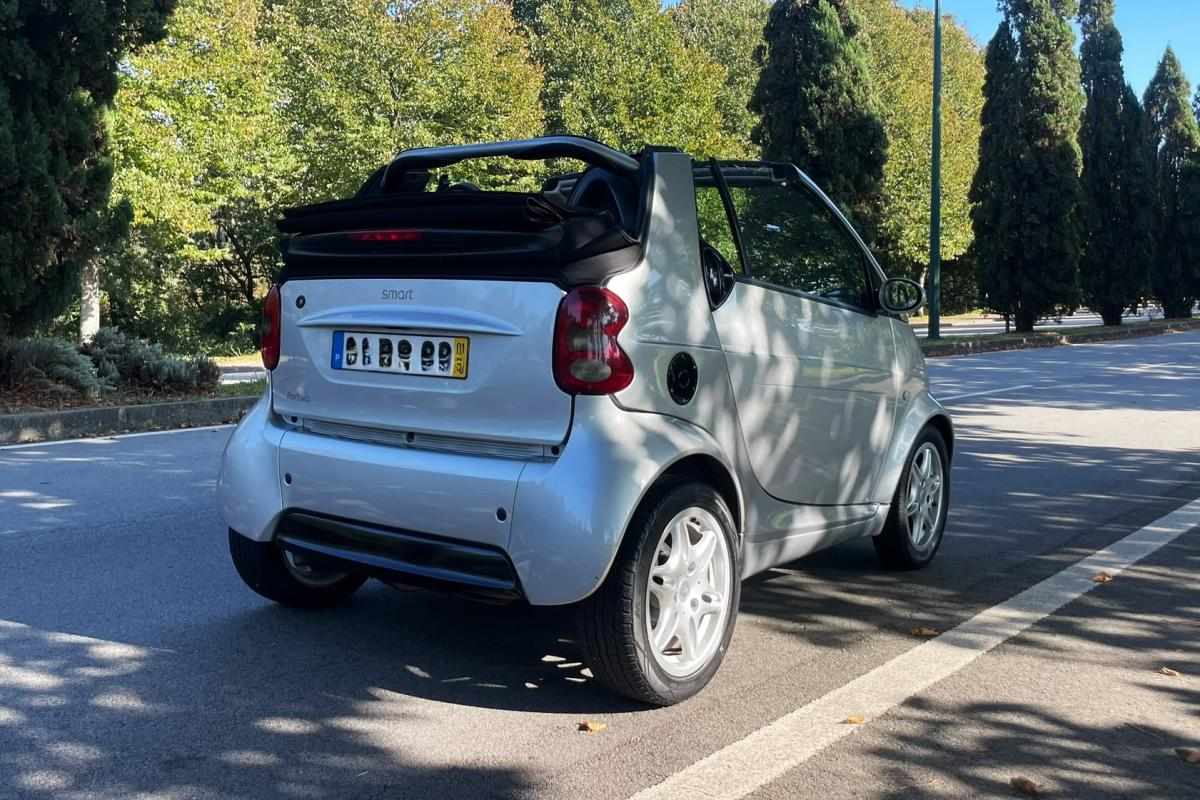 smart-fortwo-0-8-cdi-2001-diesel-799cc