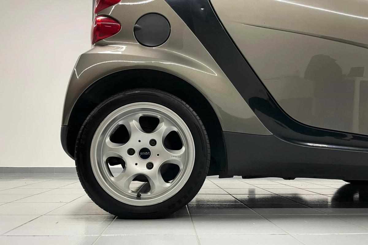 smart-fortwo-0-8-cdi-2010-diesel-799cc