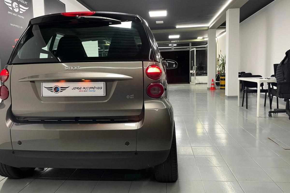 smart-fortwo-0-8-cdi-2010-diesel-799cc