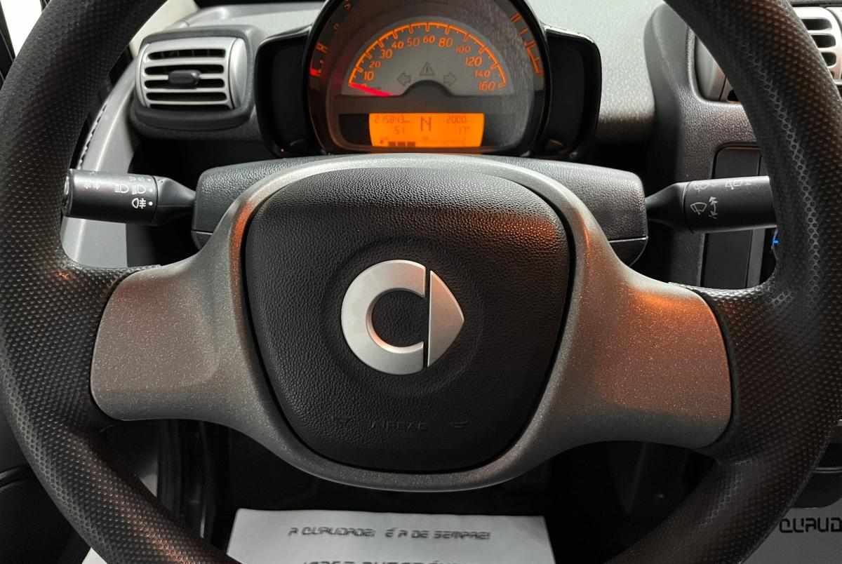 smart-fortwo-0-8-cdi-2010-diesel-799cc