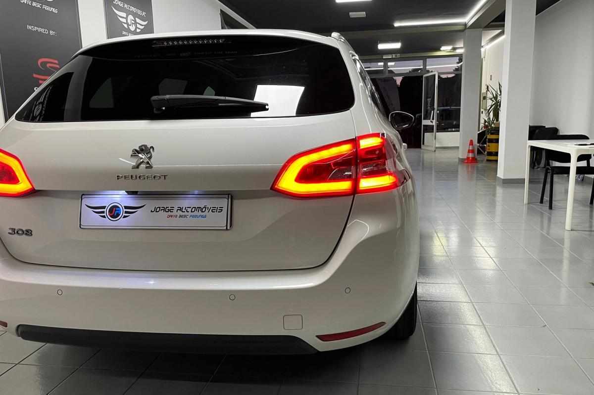 peugeot-308-1-6-e-hdi-fap-2014-diesel-1560cc