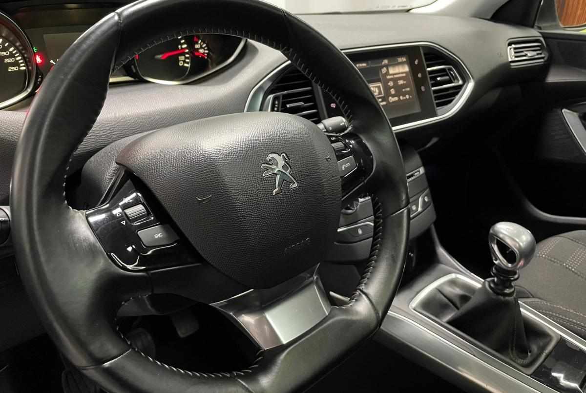 peugeot-308-1-6-e-hdi-fap-2014-diesel-1560cc