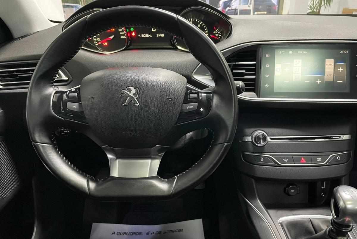 peugeot-308-1-6-e-hdi-fap-2014-diesel-1560cc