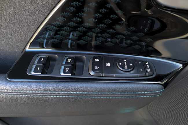kia-niro-9-2-kwh-2021-eletrico