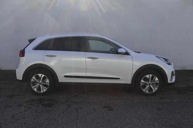 kia-niro-9-2-kwh-2021-eletrico