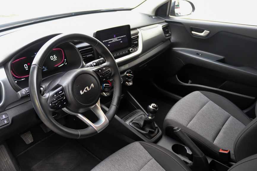 kia-stonic-1-0-t-gdi-2025-gasolina-998cc