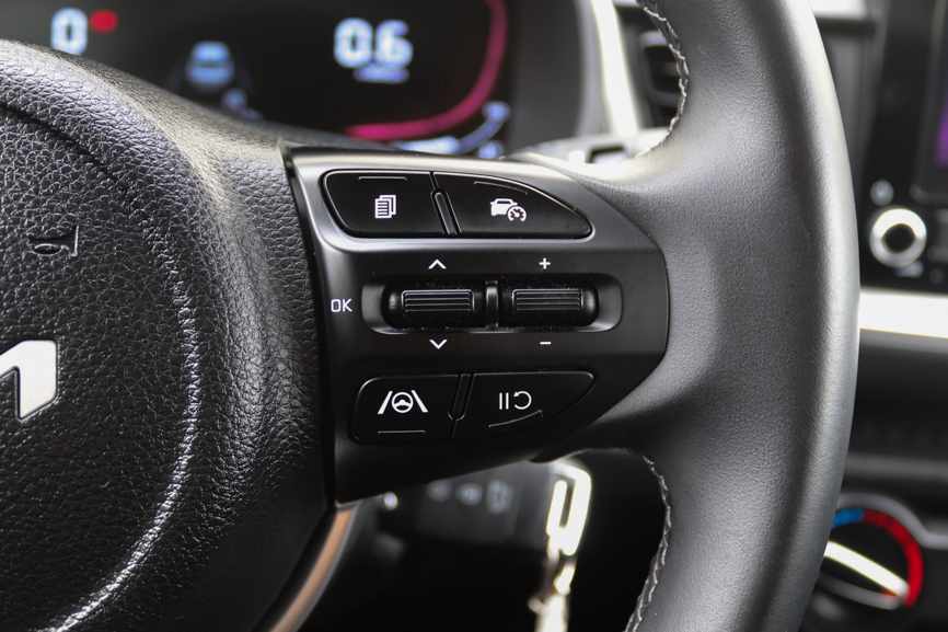 kia-stonic-1-0-t-gdi-2025-gasolina-998cc