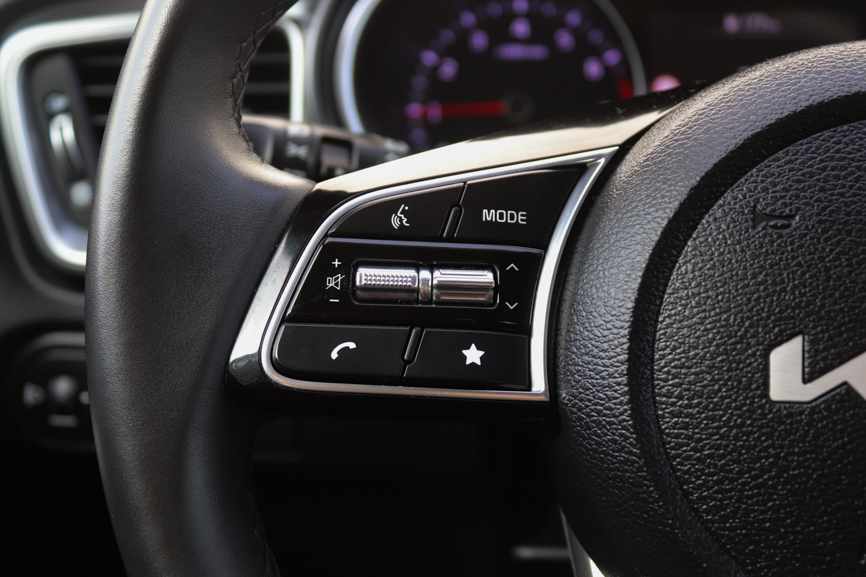 kia-ceed-1-0-t-gdi-2025-gasolina-998cc