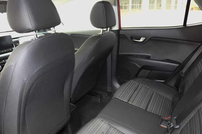kia-stonic-1-0-t-gdi-2024-gasolina-998cc