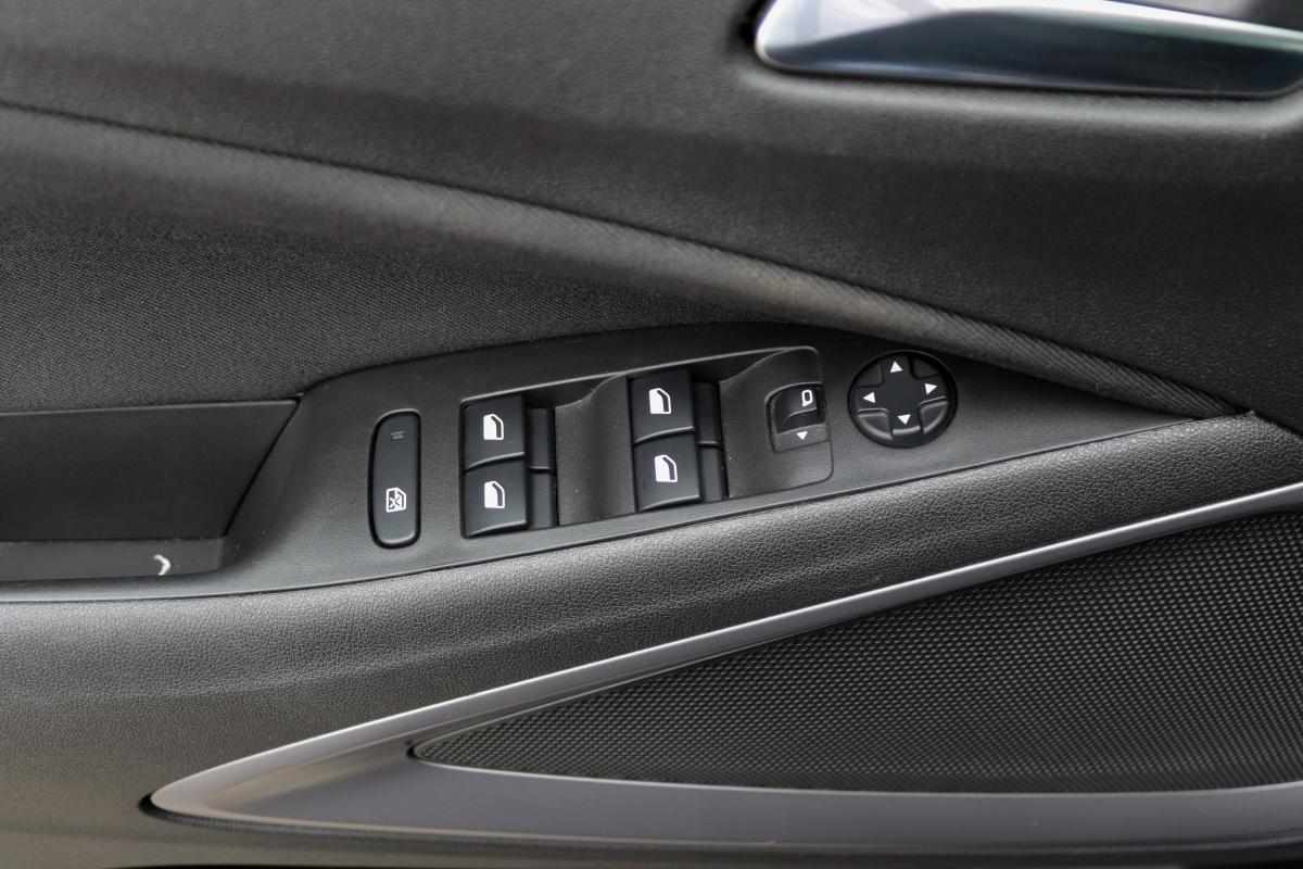 opel-crossland-1-2-turbo-2022-gasolina-1199cc
