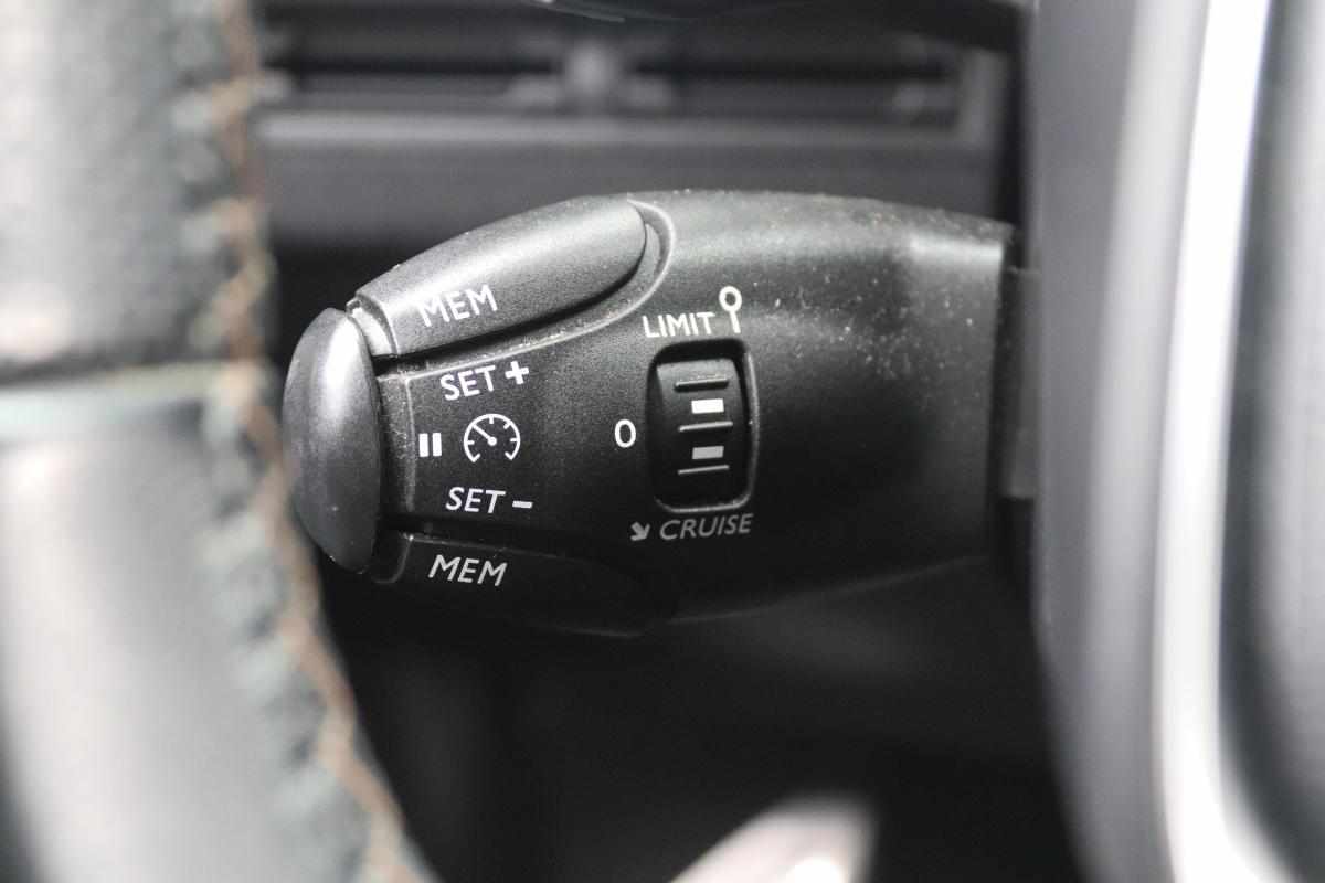 peugeot-3008-1-5-bluehdi-2019-diesel-1499cc