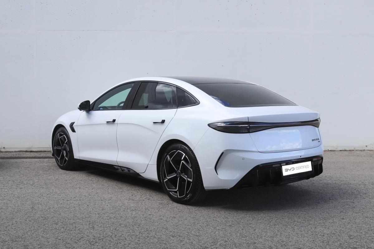 byd-seal-82-5-kwh-awd-excellence-2025-eletrico