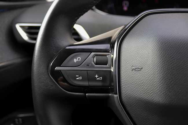 peugeot-208-e-208-50-kwh-2023-eletrico