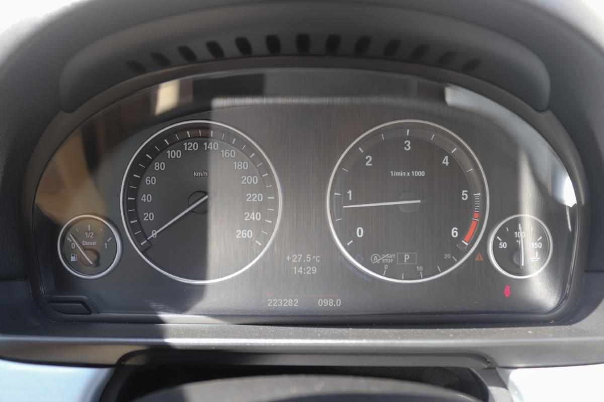 bmw-serie-5-520d-2013-diesel-1995cc