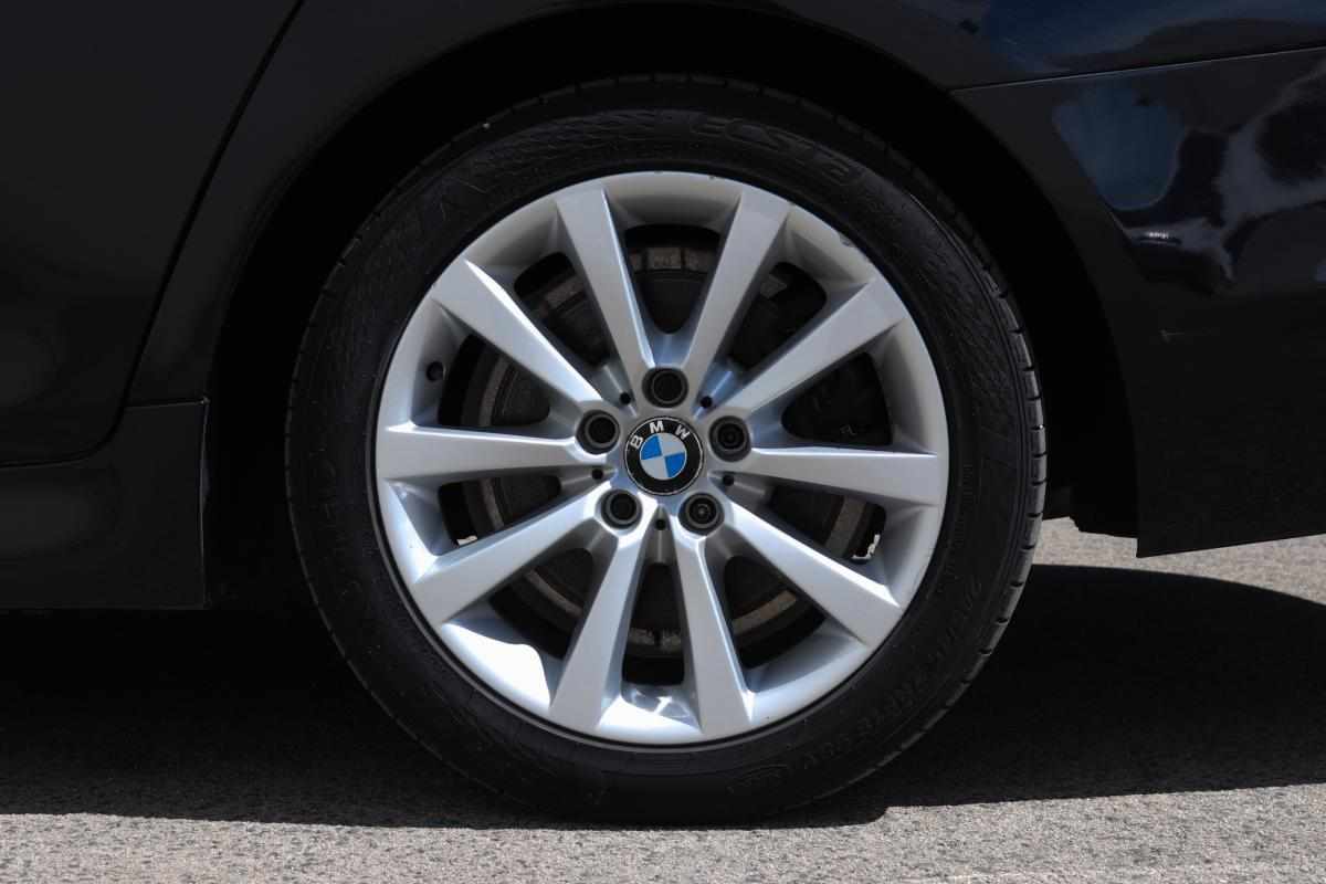 bmw-serie-5-520d-2013-diesel-1995cc