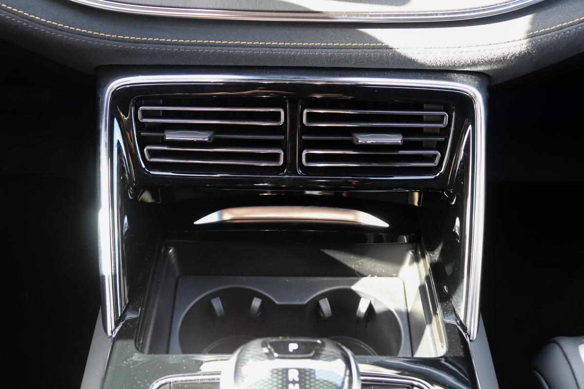byd-tang-108-8-kwh-flagship-2026-eletrico