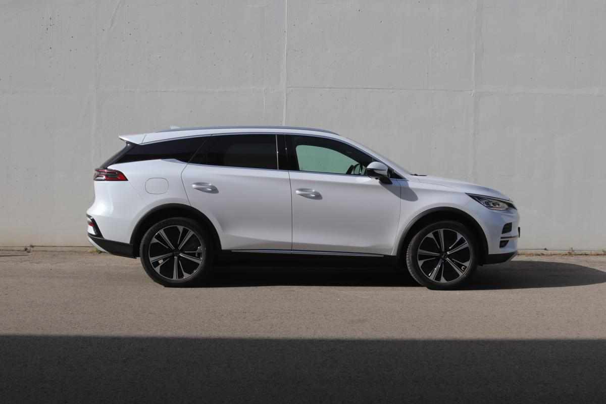 byd-tang-108-8-kwh-flagship-2026-eletrico