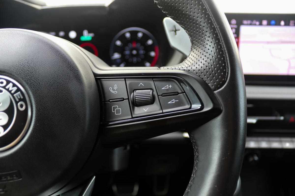 alfa-romeo-tonale-1-5-vgt-2023-gasolina-1469cc