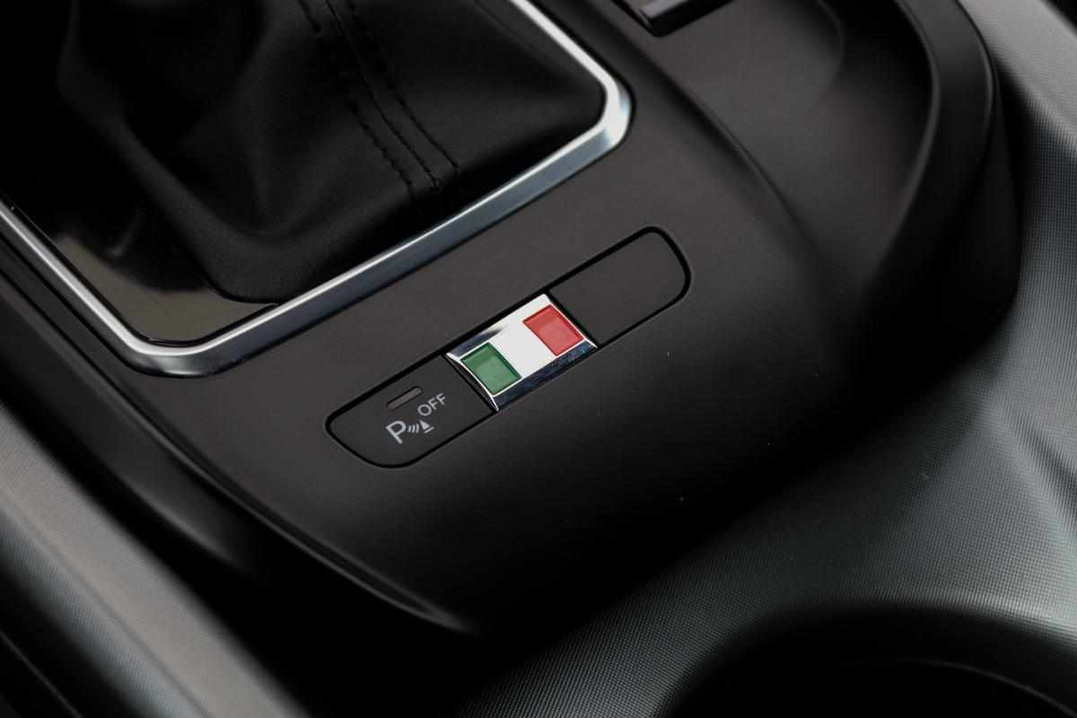 alfa-romeo-tonale-1-5-vgt-2023-gasolina-1469cc