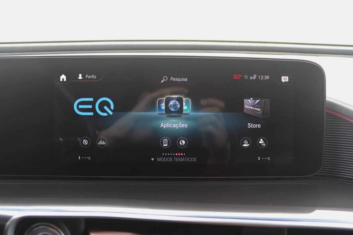 mercedes-benz-eqc-400-4matic-2021-eletrico