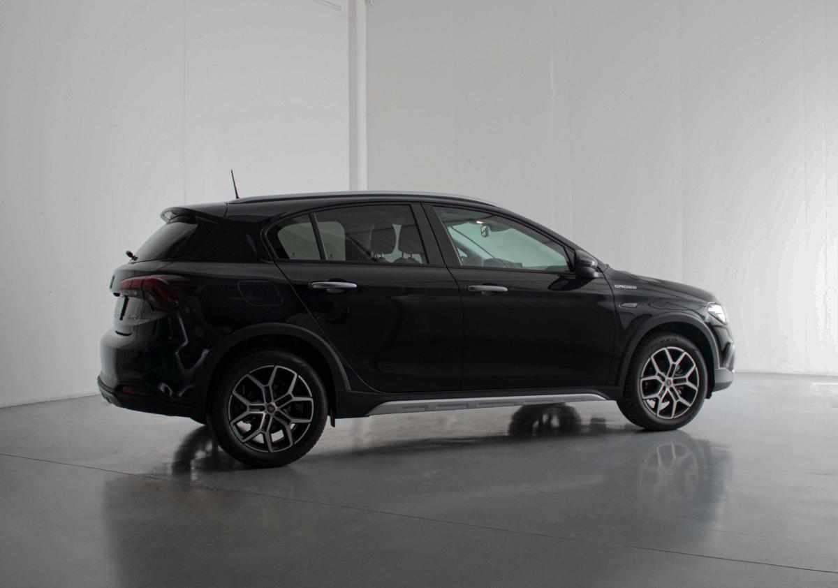fiat-tipo-1-5-t4-gse-mild-hybrid-2022-gasolina-1469cc