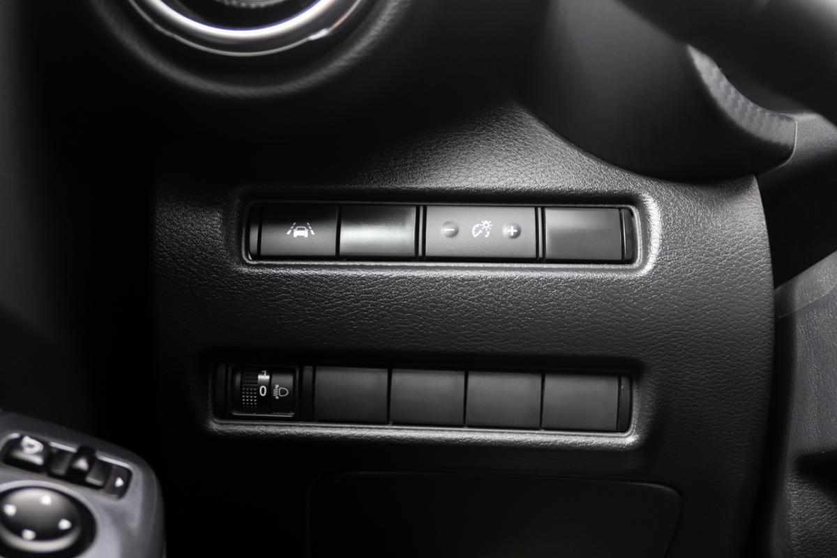 nissan-juke-1-6-hybrid-2023-gasolina-1598cc