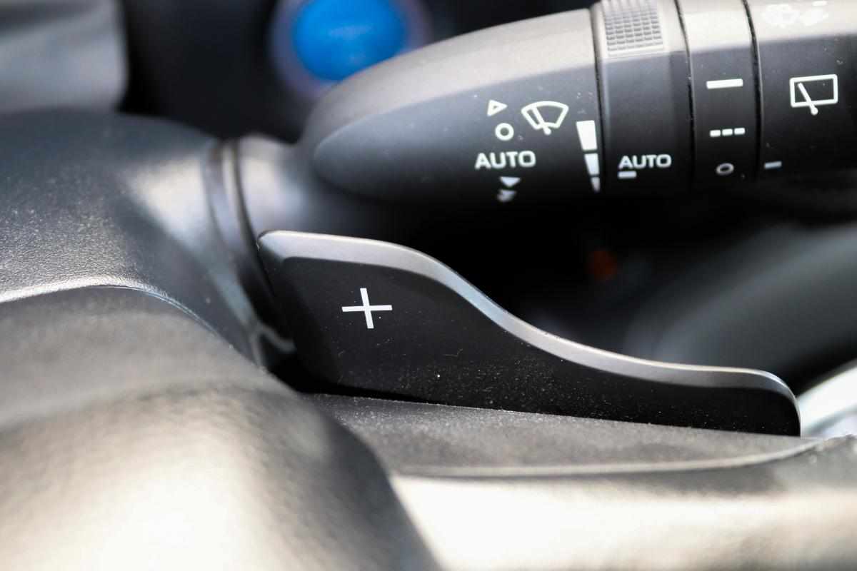 toyota-corolla-2-0-hybrid-2022-gasolina-1987cc