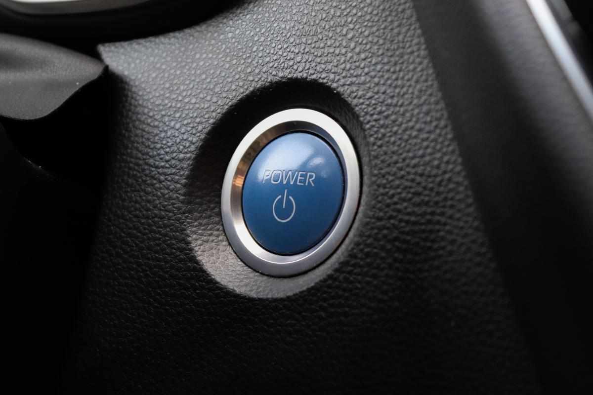toyota-corolla-2-0-hybrid-2022-gasolina-1987cc