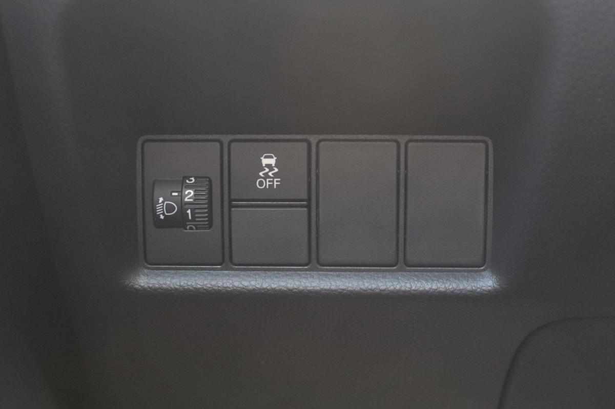 honda-jazz-1-5-e-hev-2025-gasolina-1498cc
