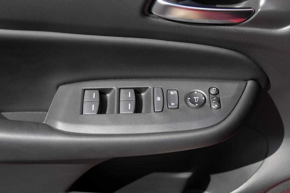 honda-jazz-1-5-e-hev-2025-gasolina-1498cc