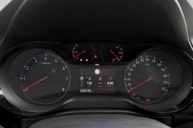 opel-corsa-1-5-2022-diesel-1499cc