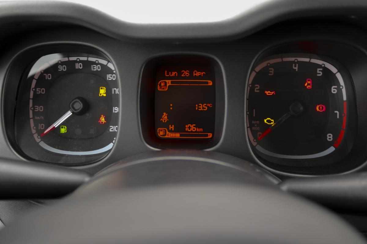 fiat-panda-1-2-69cv-2022-gasolina-1242cc