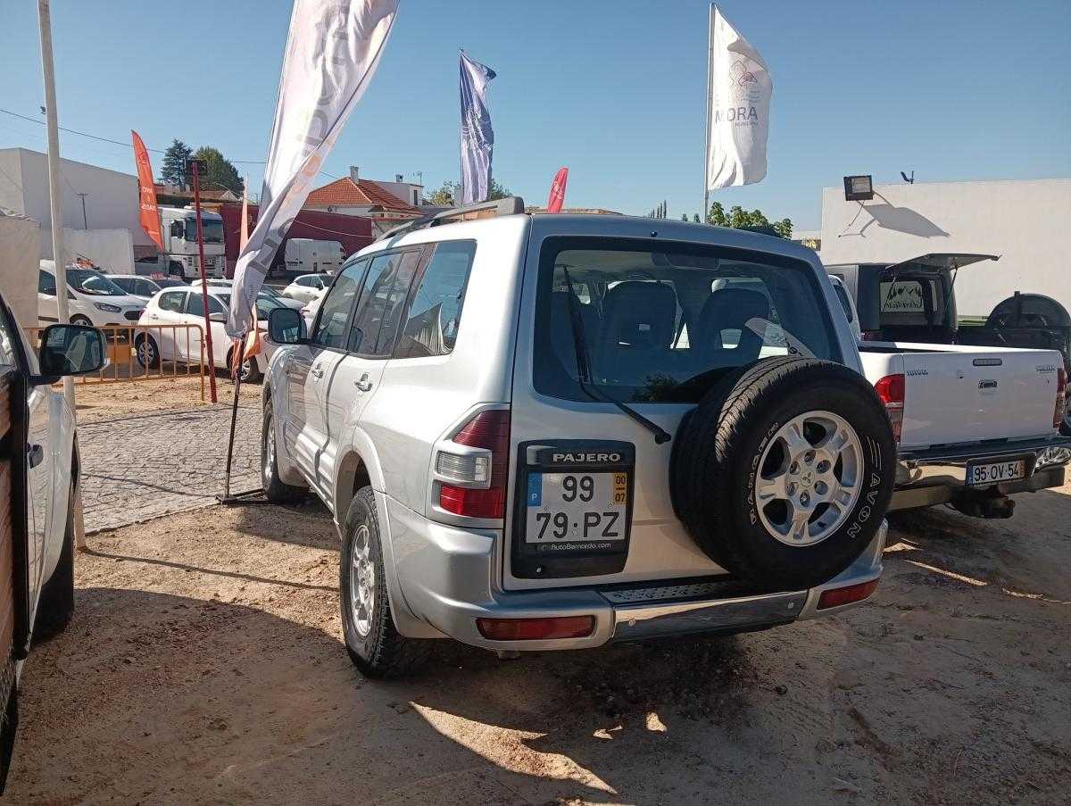 mitsubishi-pajero-2000-diesel-3200cc
