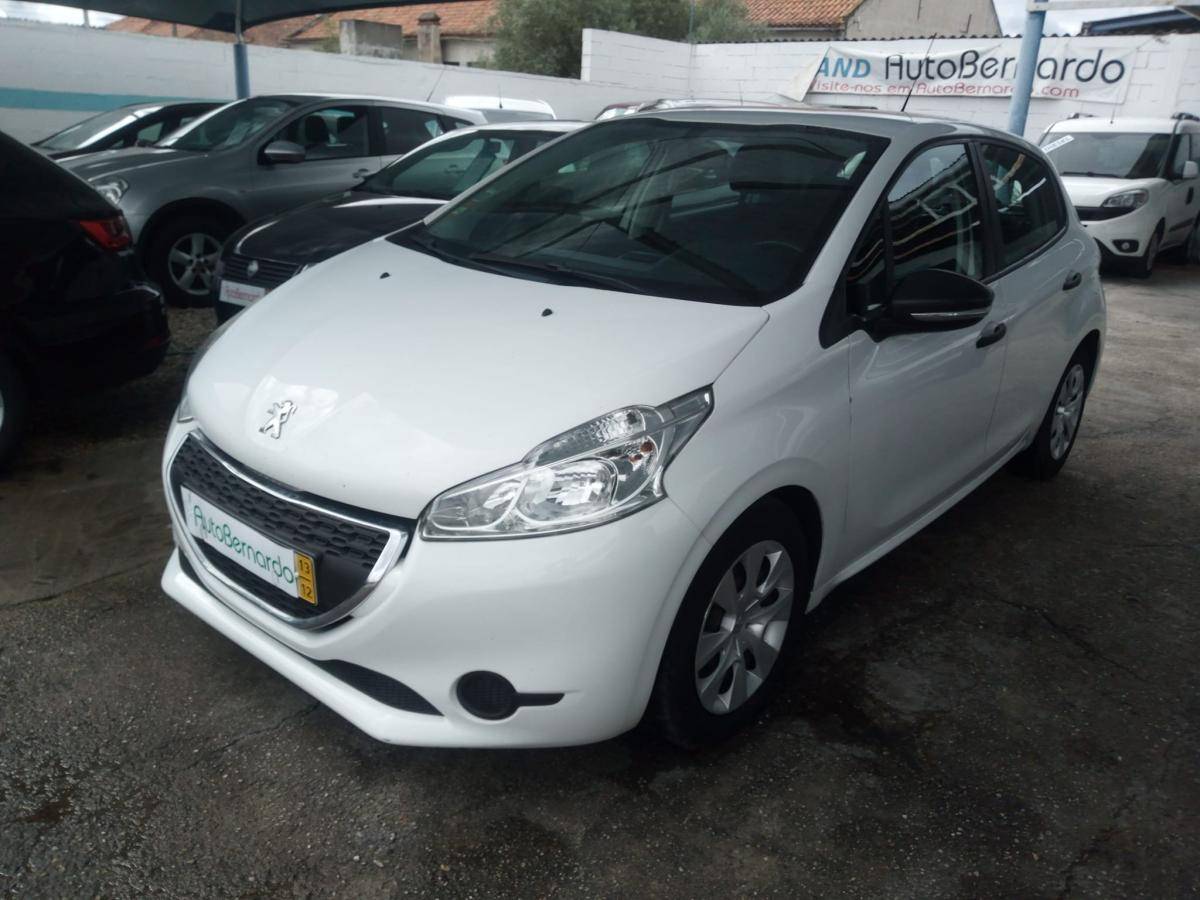 peugeot-208-2013-diesel-1398cc
