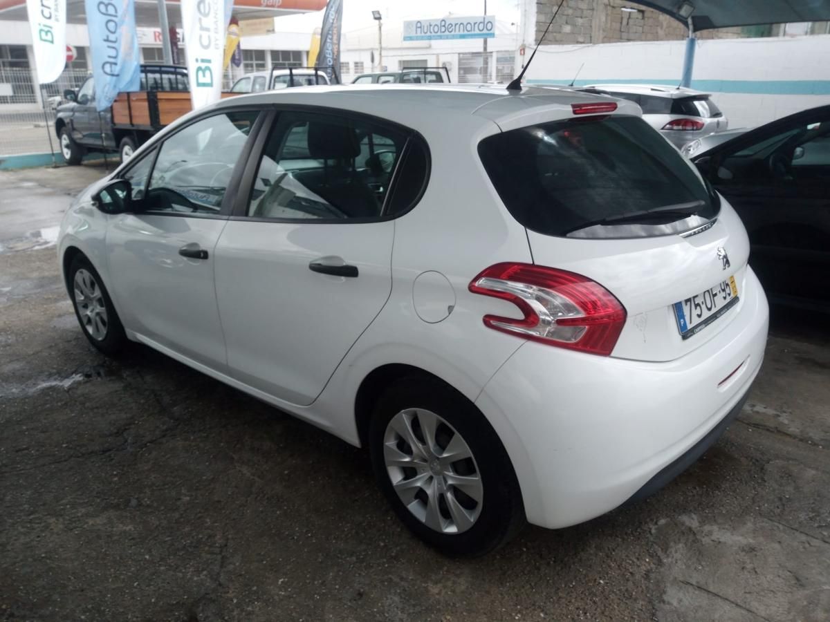 peugeot-208-2013-diesel-1398cc
