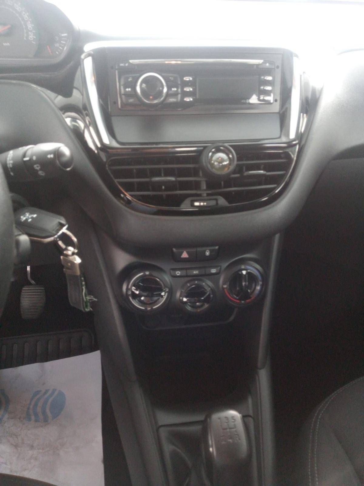 peugeot-208-2013-diesel-1398cc