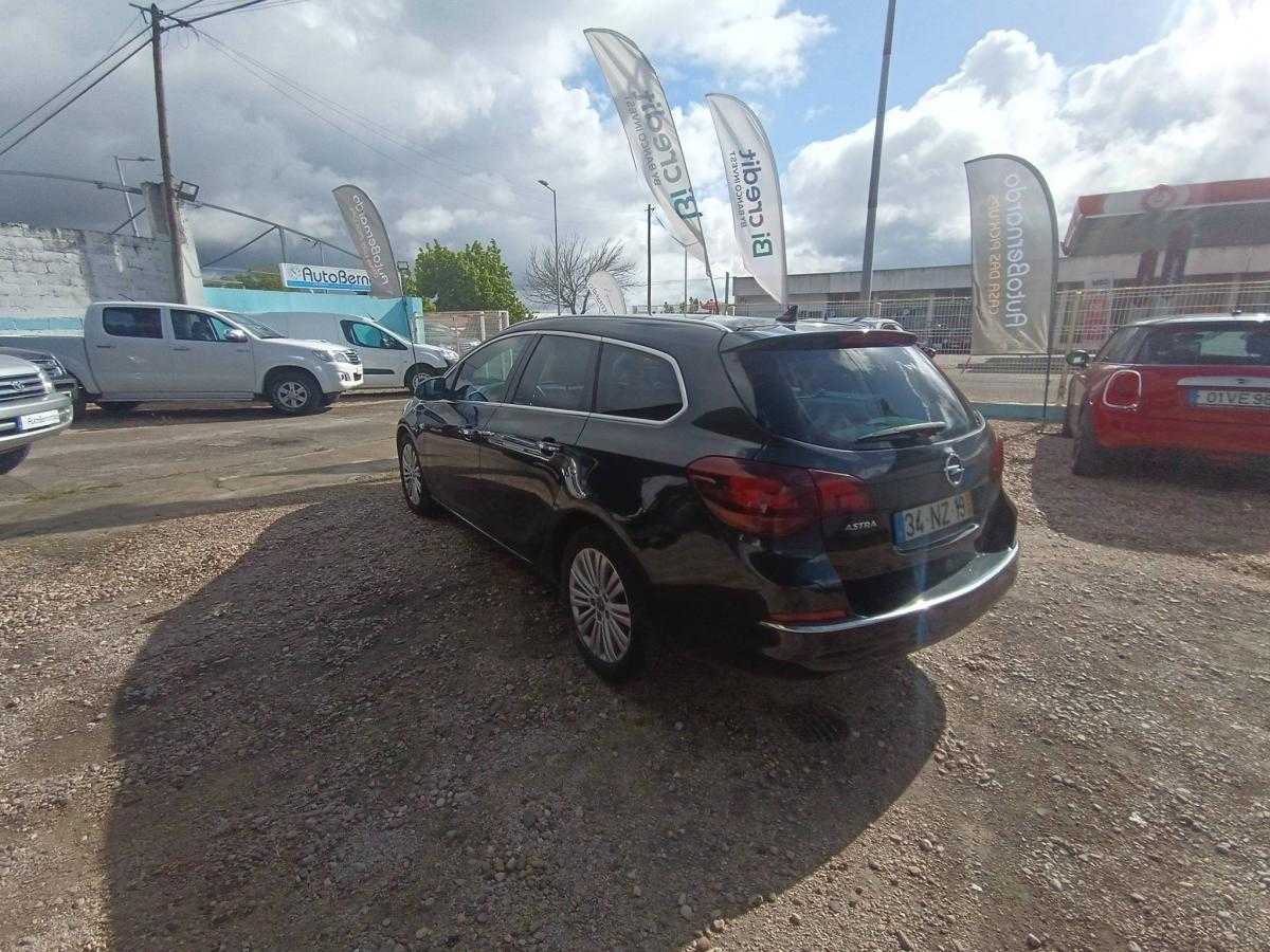 opel-astra-sport-tourer-2013-diesel-1686cc