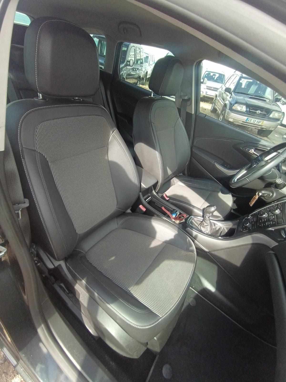 opel-astra-sport-tourer-2013-diesel-1686cc